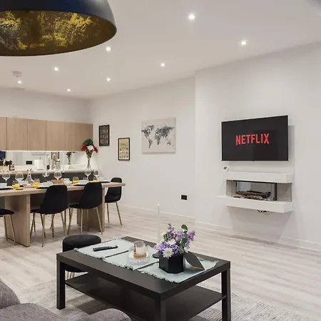 Grand Central Flat - Perfect For Families - Contractors - Professionals - Long Stay Rates Available לידס