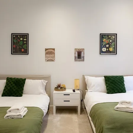 Grand Flat - 2-bedrooms - Sleeps 8 - Perfect For Families - Contractors - Professionals - Long Rates Available *