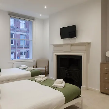 Grand Flat - 2-bedrooms - Sleeps 8 - Perfect For Families - Contractors - Professionals - Long Rates Available Apartment
