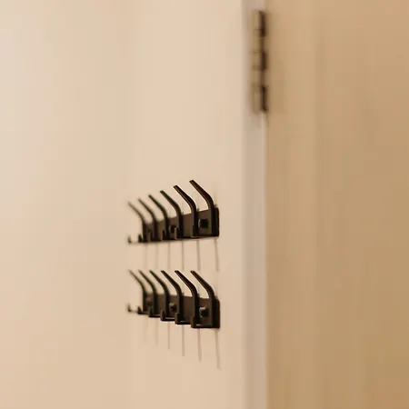 Grand Central Flat - Perfect For Families - Contractors - Professionals - Long Stay Rates Available דירה
